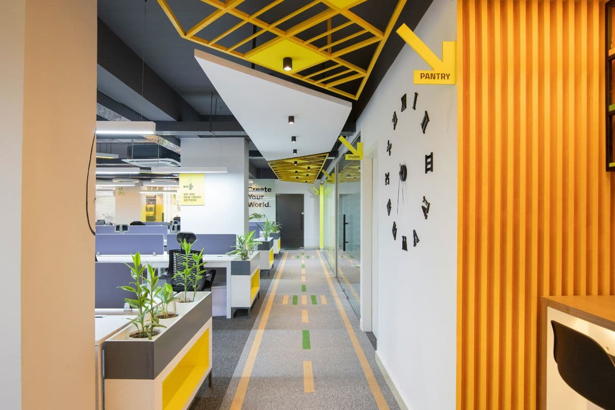 Vastu Colours by Zodiac: Shades to unlock success at work