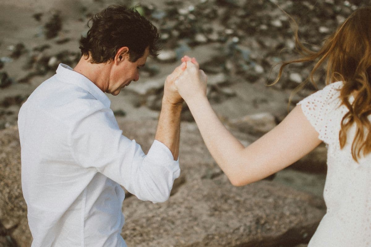 Modern Love Astrology: Why real compatibility starts after sun signs